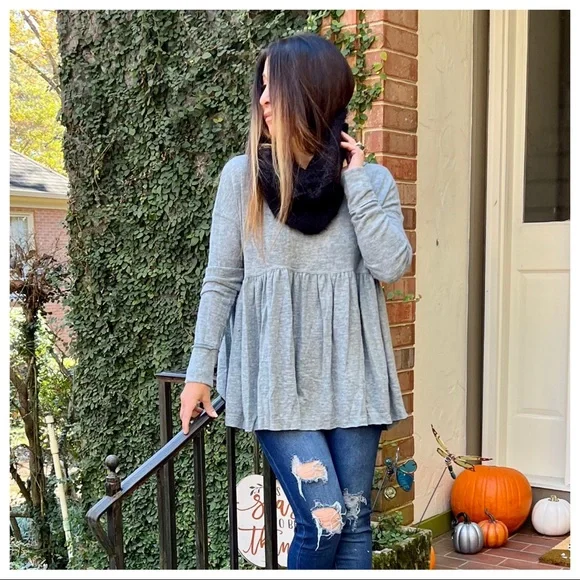 Soft Two Tone Brushed Knit Baby Doll Tunic Top - Picture 2 of 5